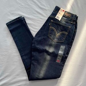 Levi’s 535 Jeans | Legging, Super-Stretch, Dark Blue wash